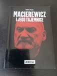Macierewicz i jego tajemnice. Tomasz Piątek