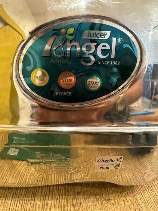 Angel Juicer 7500 – Extrator Profissional de Sumo a Frio (Pouco Uso)