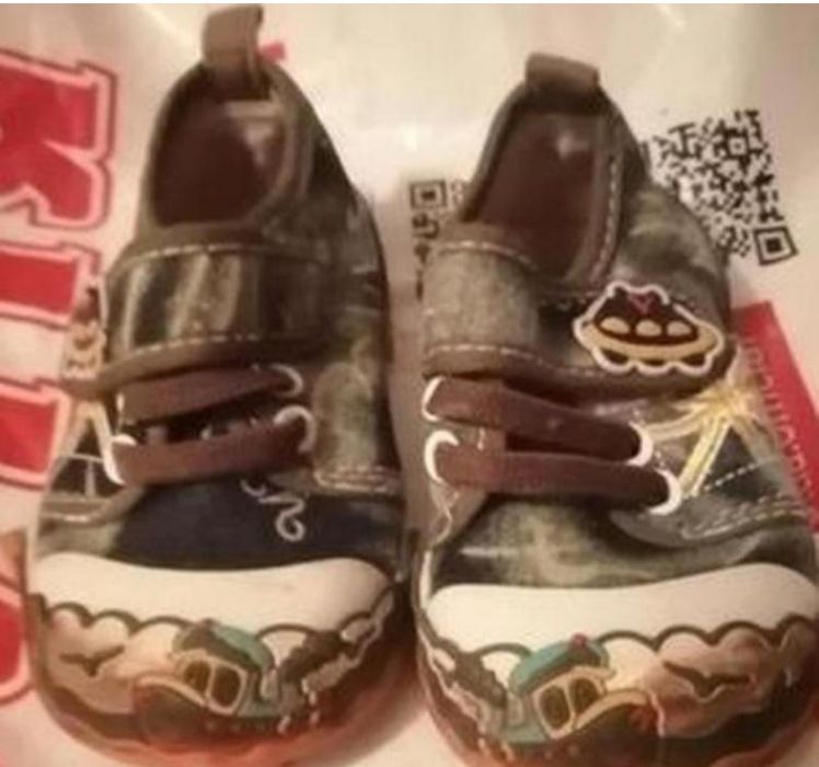 Кросівки 20-32 рр зручні