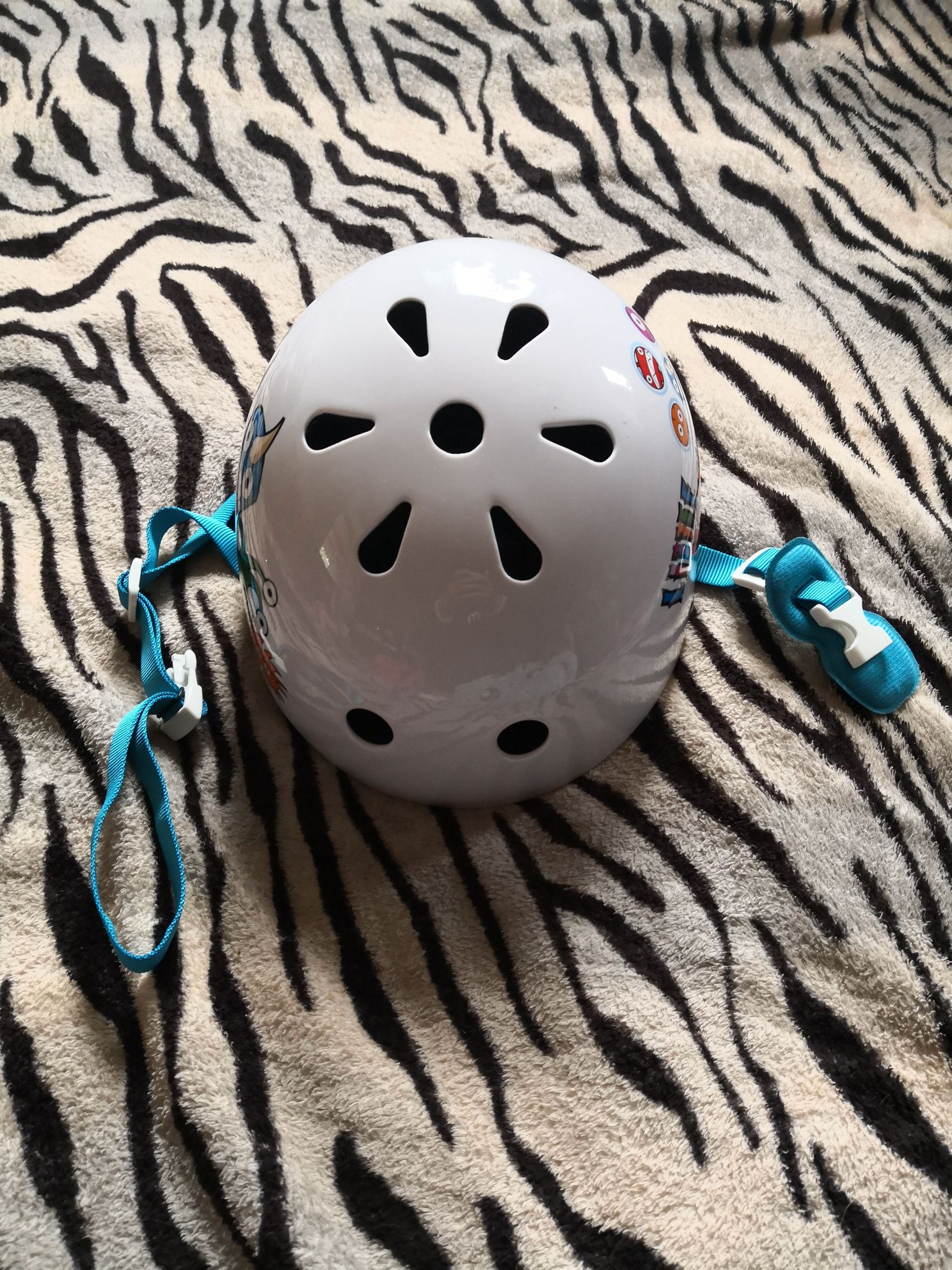 Детский шлем для активное отдыха
