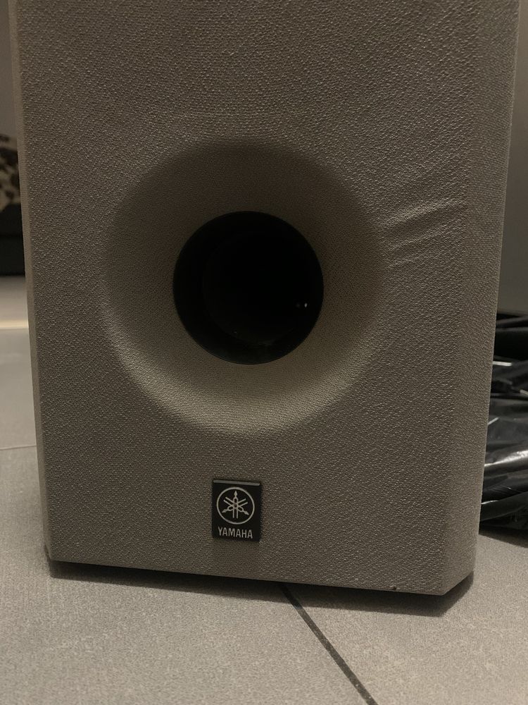 YAMAHA SW-P201 soobufer