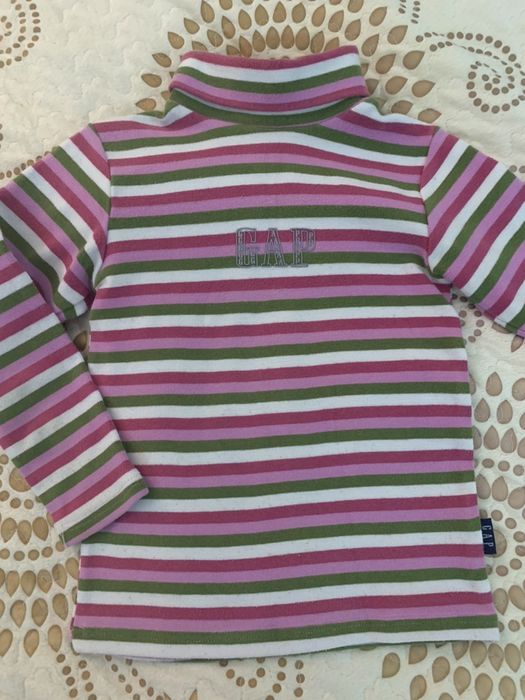 Утеплённая безрукавка/жилет/водолазка GAP