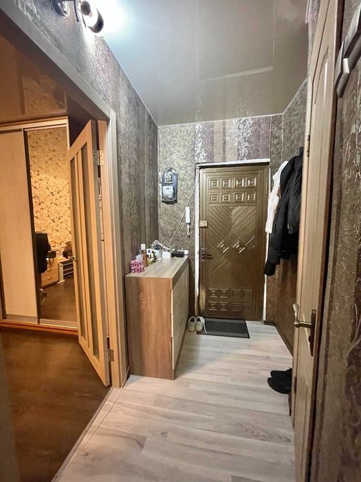 Продам 1 кімнатну з ремонтом Слобожанський, Косіора, Батумська