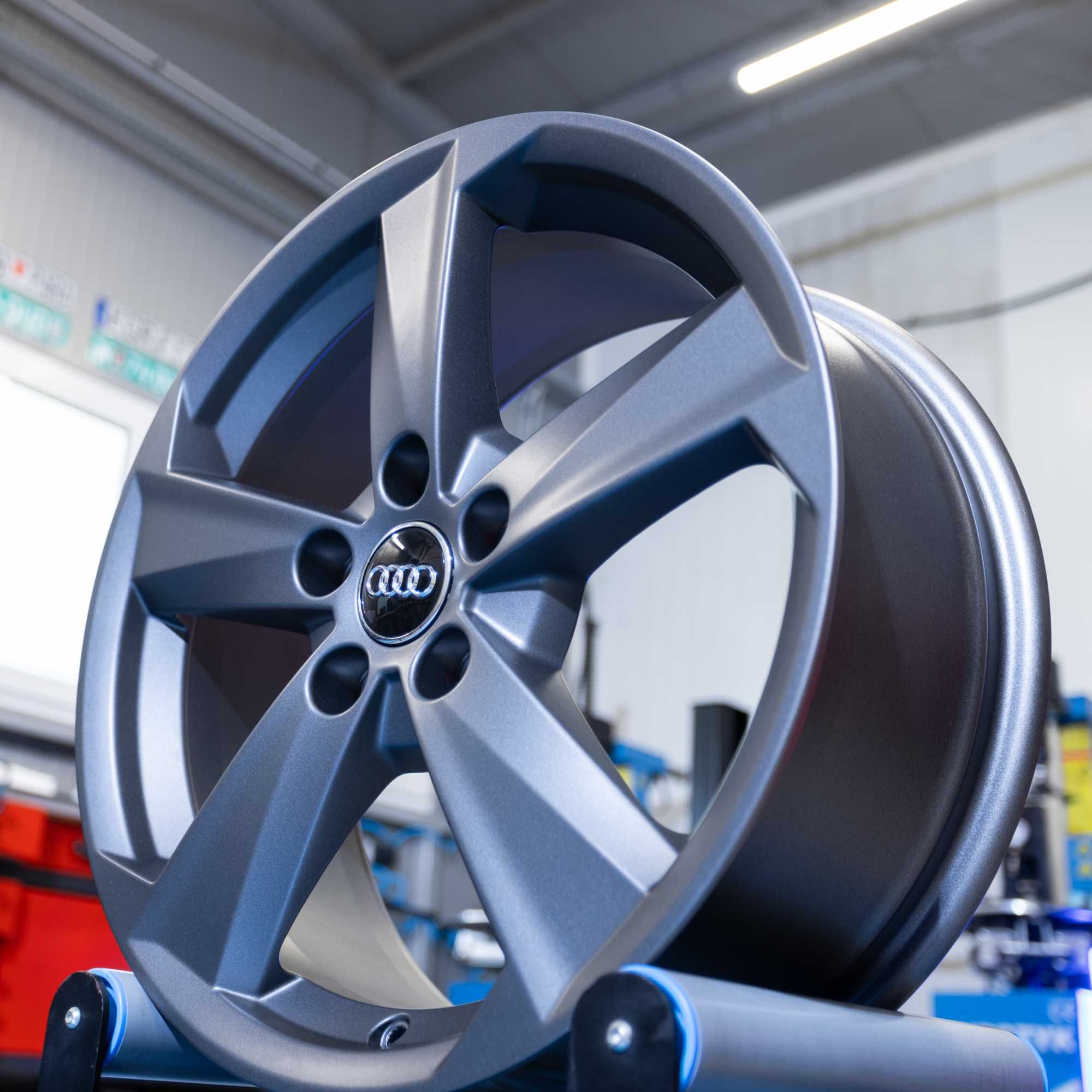 FABRYCZNIE NOWE Oryginalne Felgi Audi 17" A3 A4 A6 A8 Q2 Q3 TT