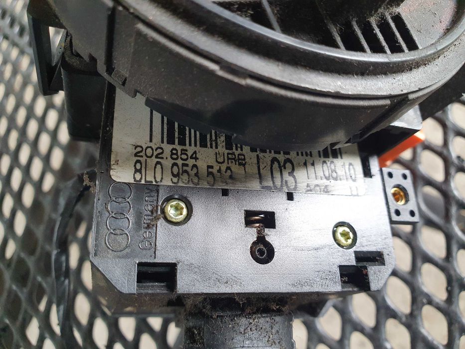 Przelacznik zespolony wycieraczek Kierunkow Skoda Octavia 1 lift kombi