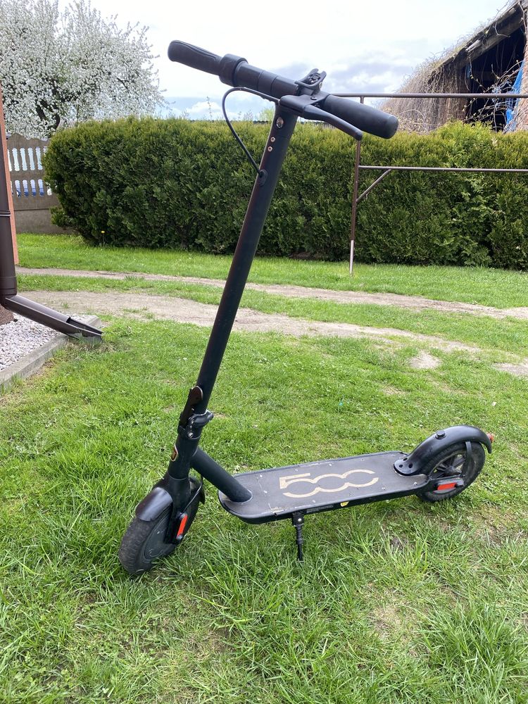 Hulajnoga elektryczna Fiat 500