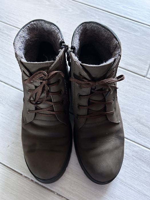 Черевики з нубуку 39 розмір