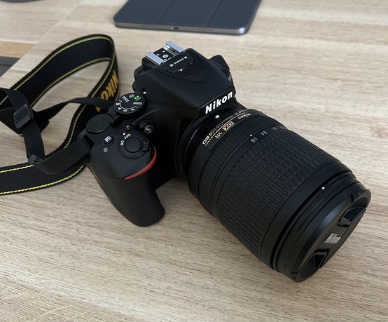 Nikon D5600 + AF-S 18-140mm VR - stan idealny