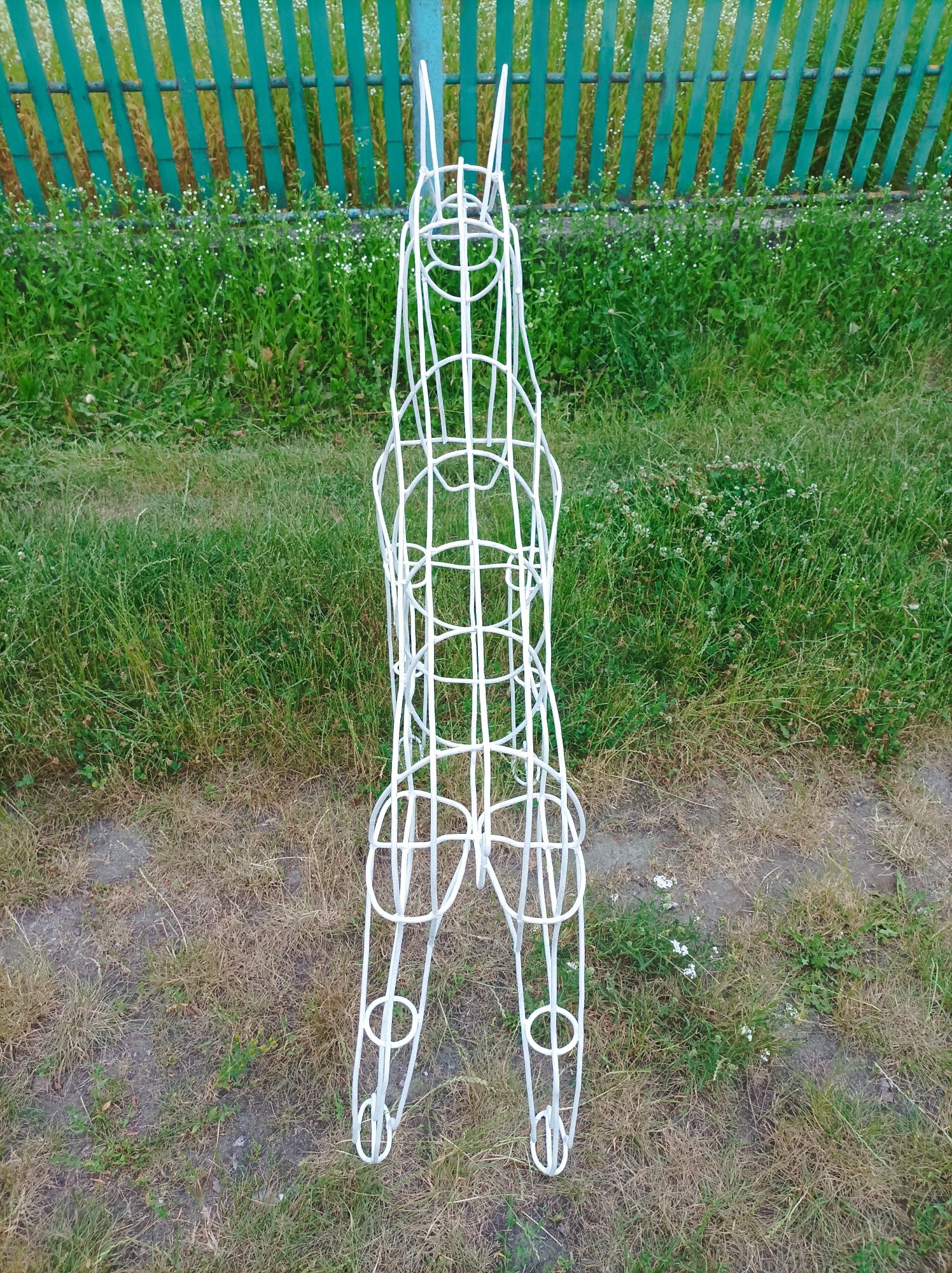 ДОБЕРМАН з дроту.