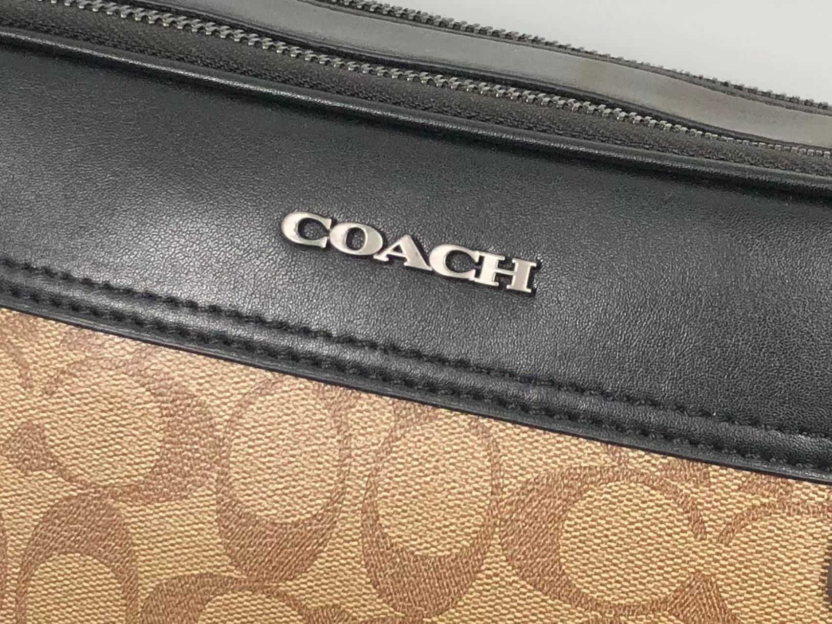 Сумка Coach Graham