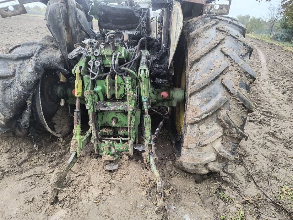 Sprzedam John Deere 6300 po spaleniu
