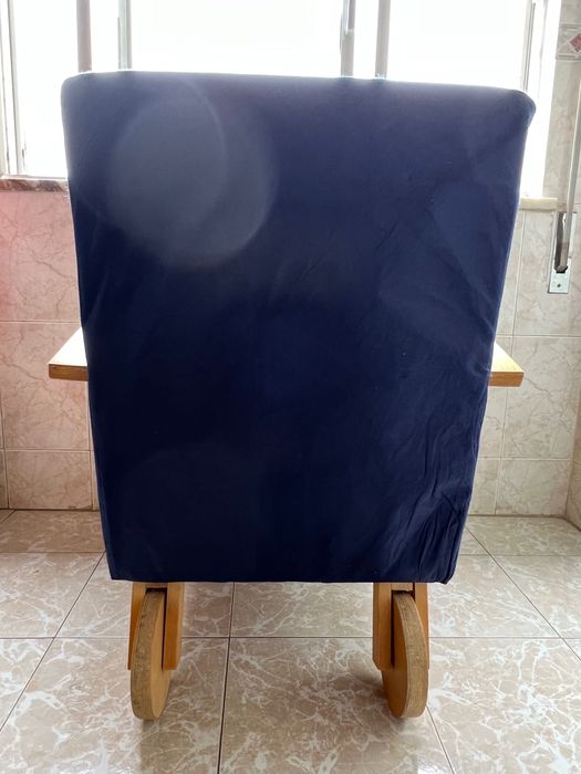 Cadeirão decorativo