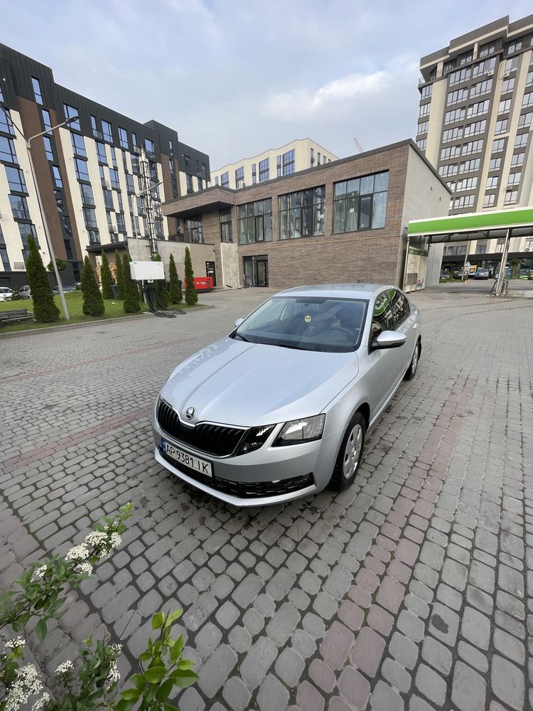 skoda oktavia a7 active 1,6 mpi/81kw