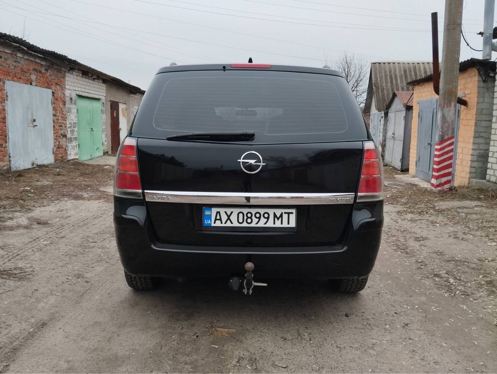 Продам Opel Zafira