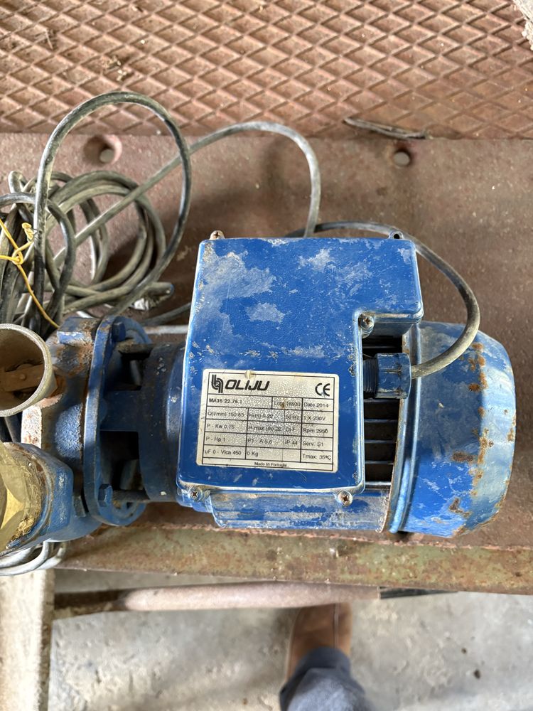 Motor de rega/puxador de água