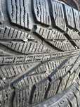 225/65/17 Nokian Hakkapeliitta R2