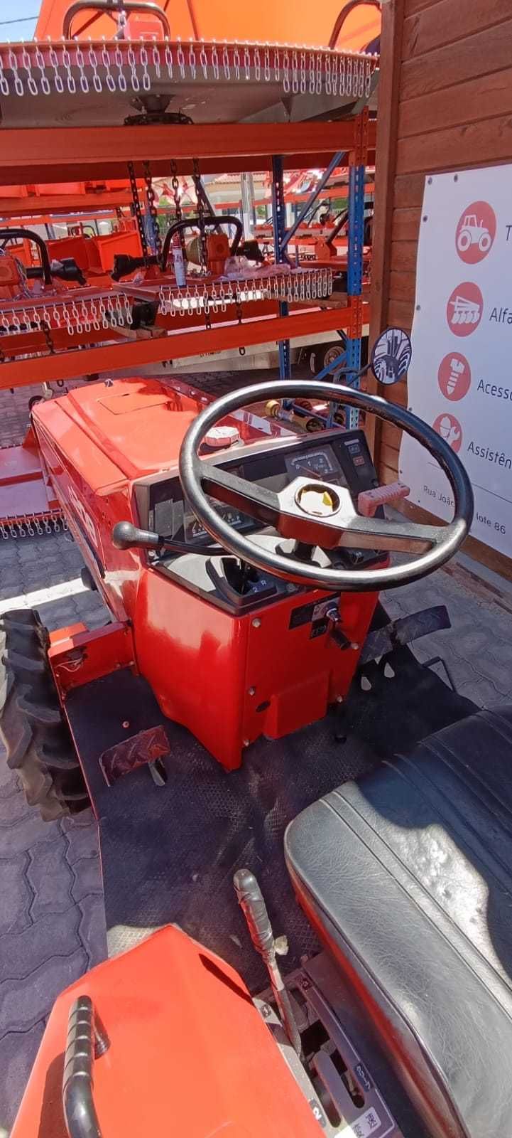 Shibaura D208 4x4