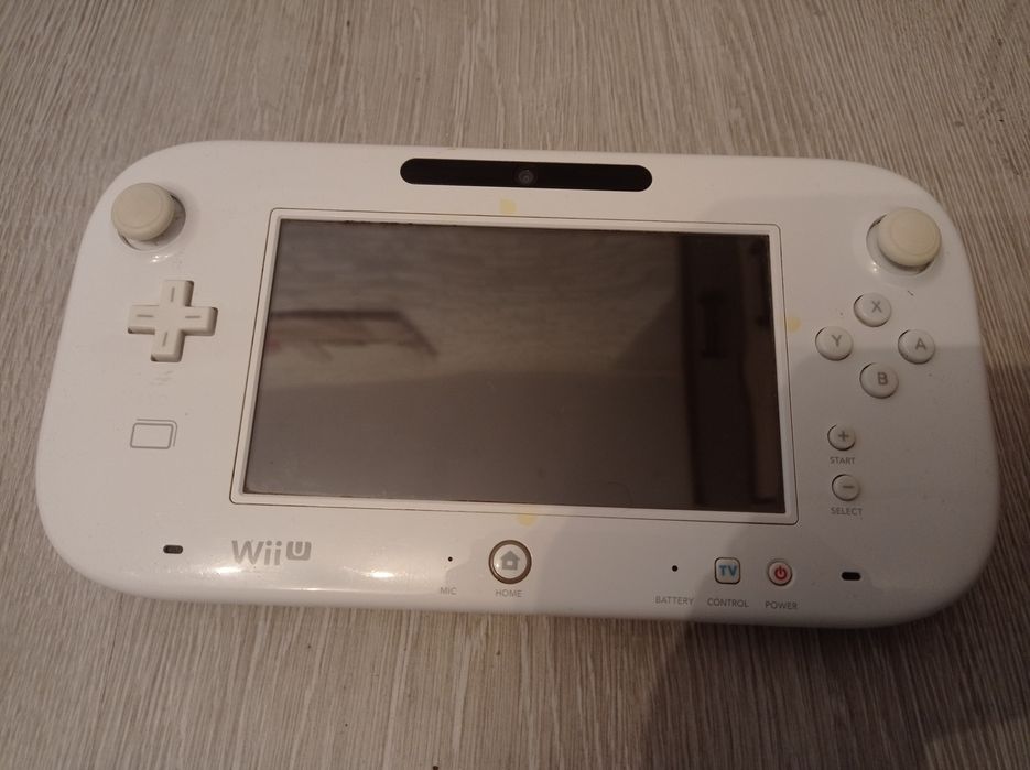 Konsola Nintendo Wii u + 14 gier