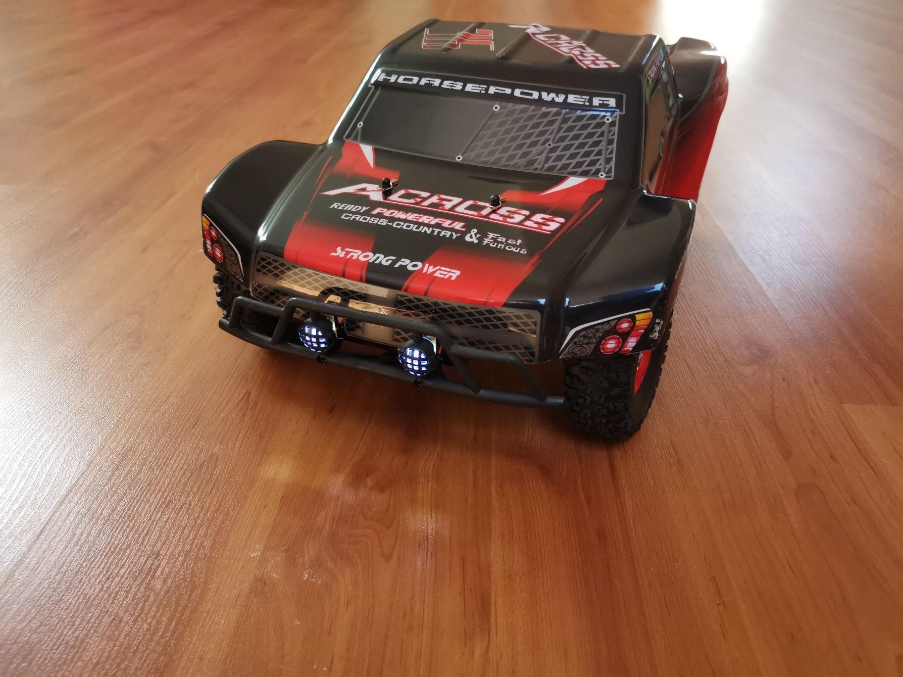 Carro telecomandado RC Wltoys 12423 Short Course 1:12