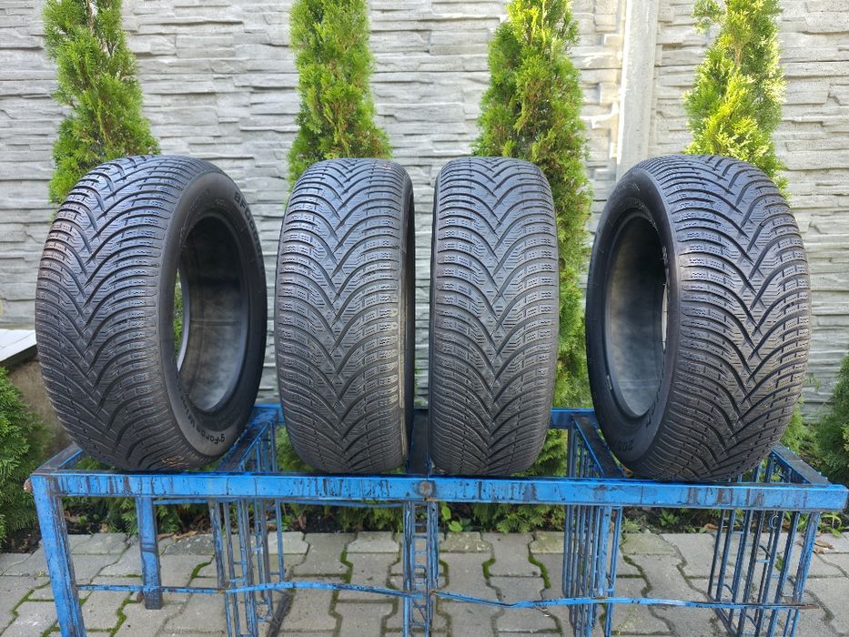 4szt zima 205/60-16 92H BFGoodrich g-forceWinter 2 ~7mm