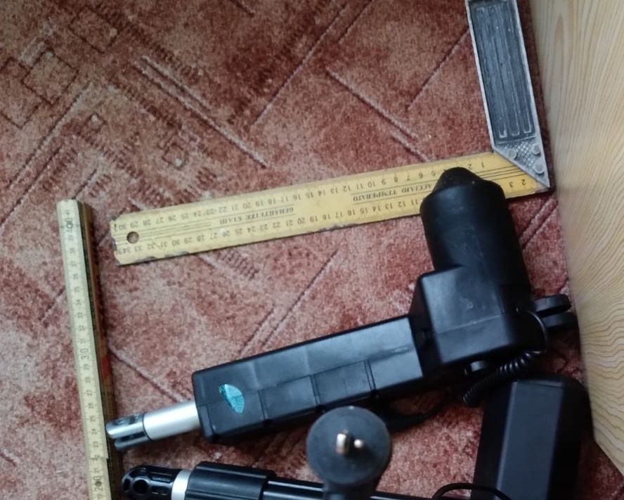 Siłownik do łóżka rehabilitacyjnego elektrycznego różne modele