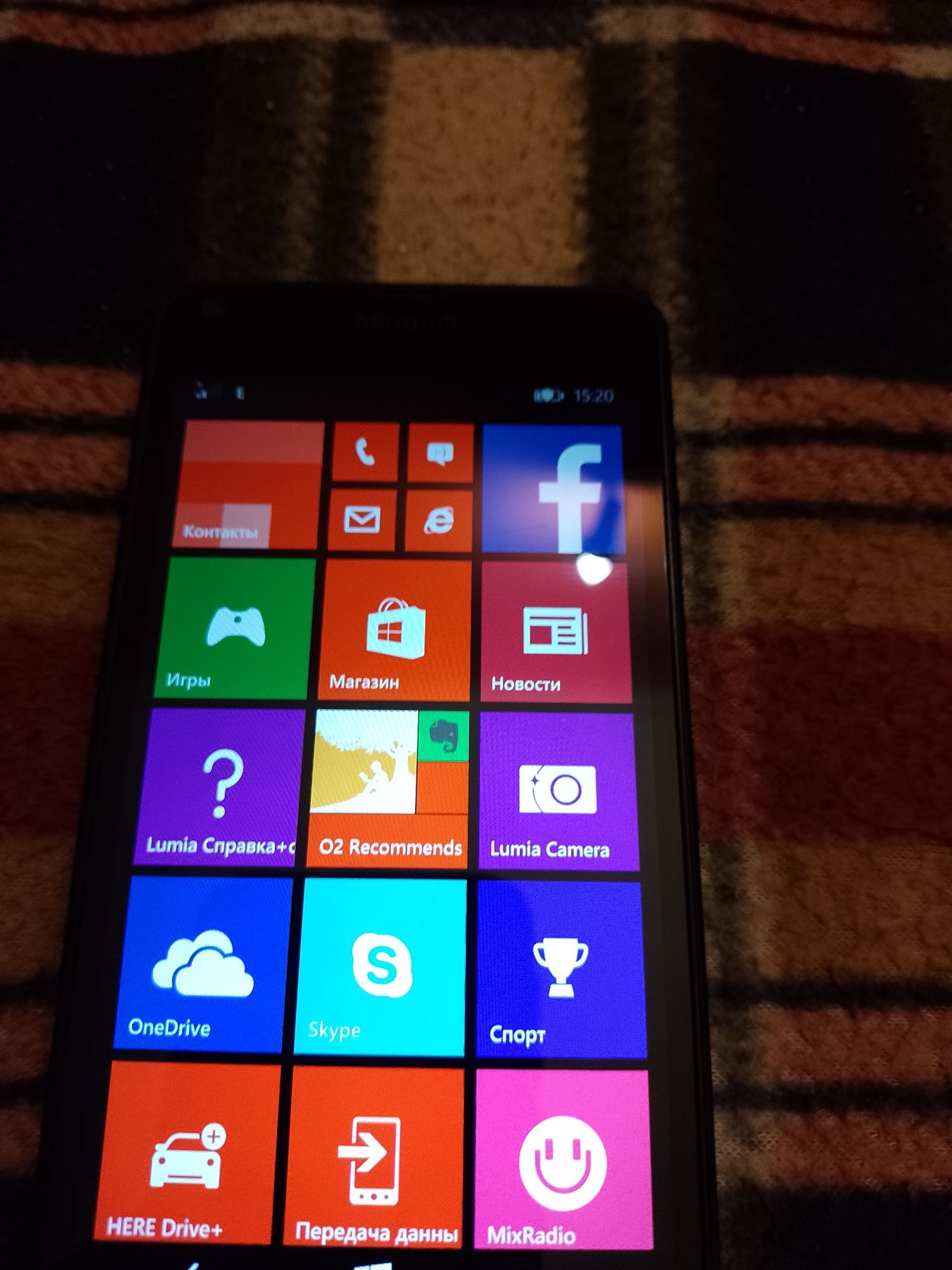 Nokia Lumia 610 только звонилка