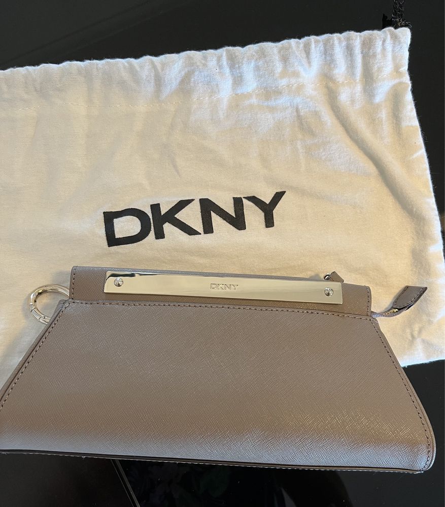 Mala beje DKNY/ nova!!!