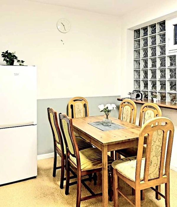 Pokój 5 os. z łazienką- nowy Hostel Warszawa Ursynów/metro Imielin