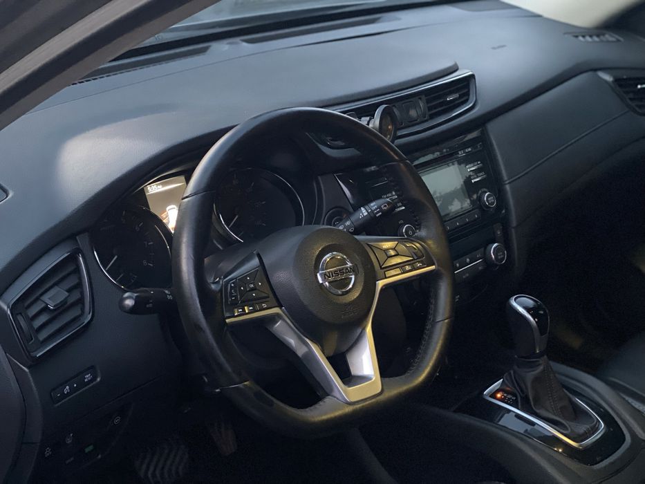 Nissan Rogue в отличном состоянии !