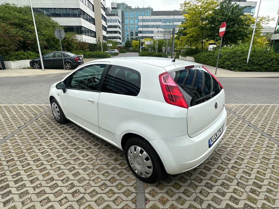 Fiat Grande Punto 1.4 Benzyna 159 tkm Przebiegu 1 właściciel