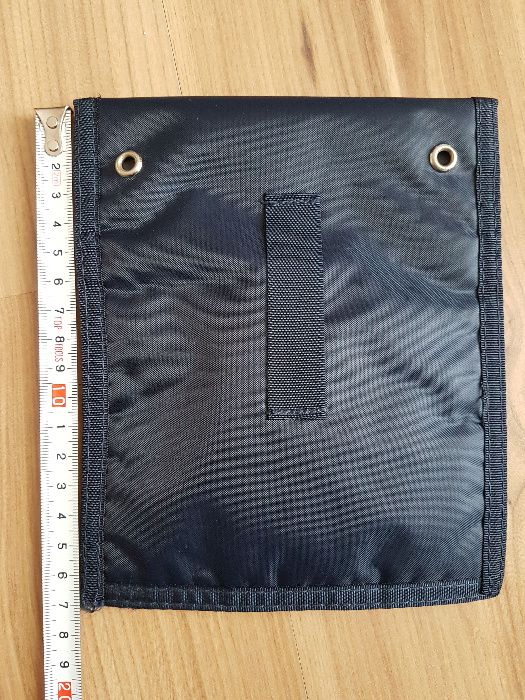 Saszetka na dokumenty podróżna na pasek szawieszka pieniądze etui szyj