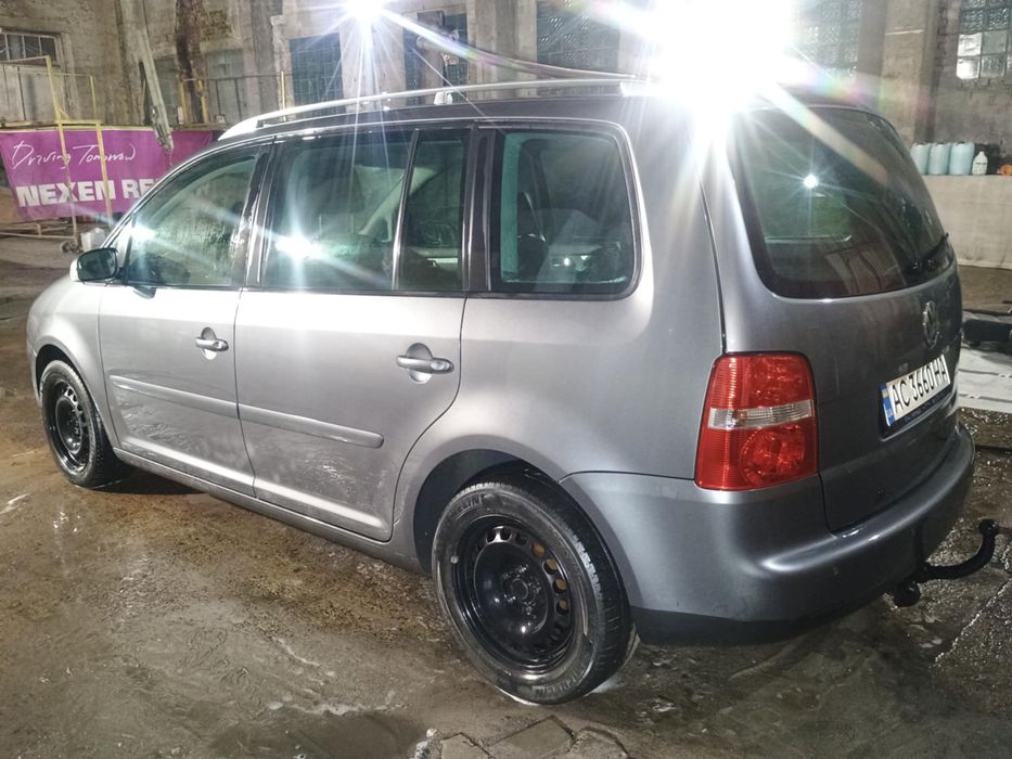 Продам Volkswagen Touran без торгу