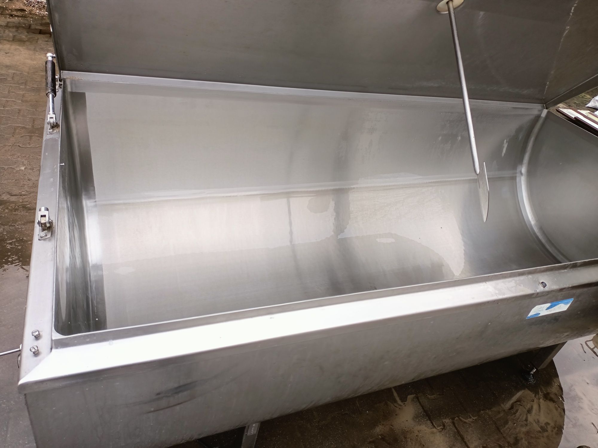 Chłodnia alima 1600 litrów zbiornik schładzalnik mleka