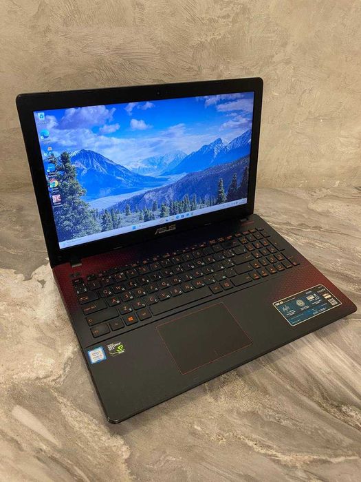 Ноутбук Asus X550V, 20RAM/128, i5-7gen,/15,6/FHD1920x1080