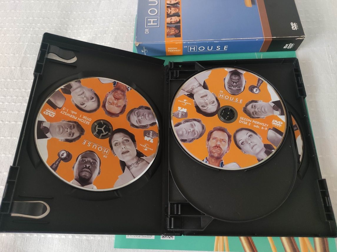 Dr House Sezon 1 (House M.D. - Season 1) kultowy serial 5 DVD H.Laurie