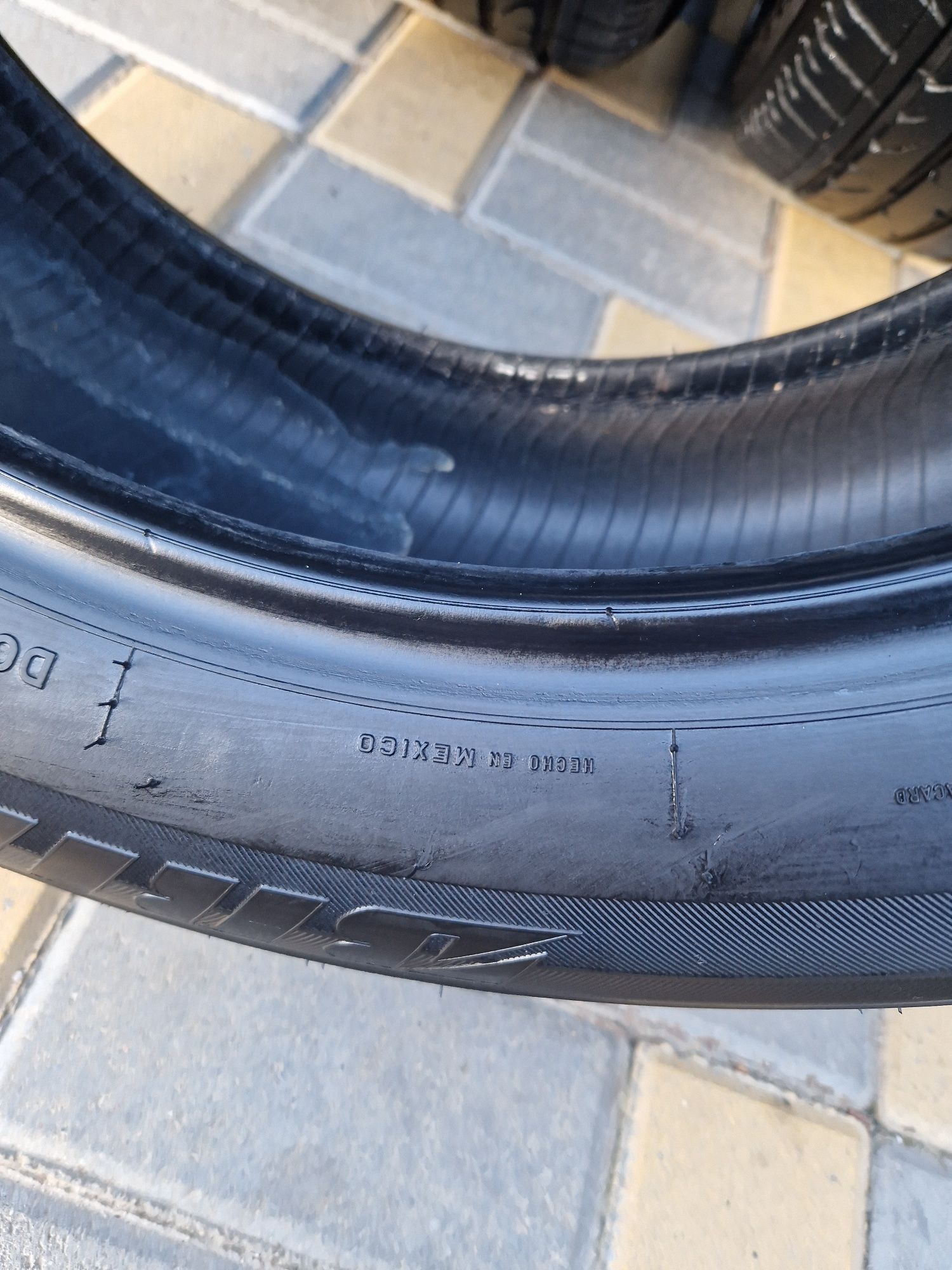 Шини Bridgestone Dueler H/P Sport 225 55 18 колеса