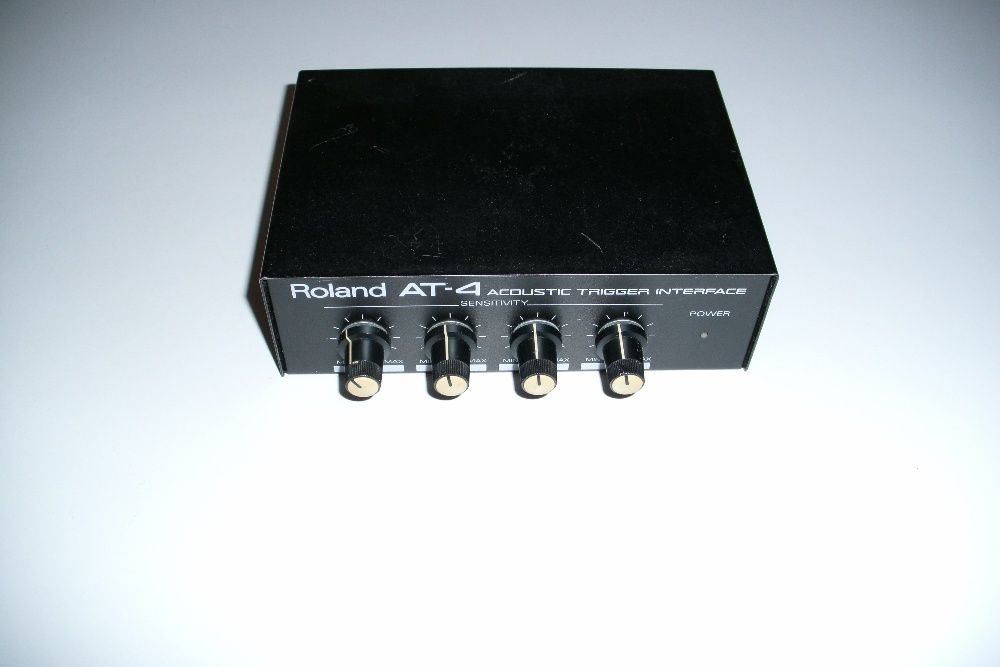 Rolland AT-4 acousticTrigger Interface