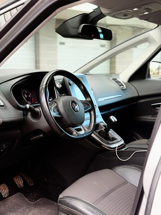 Renault Grande Scenic