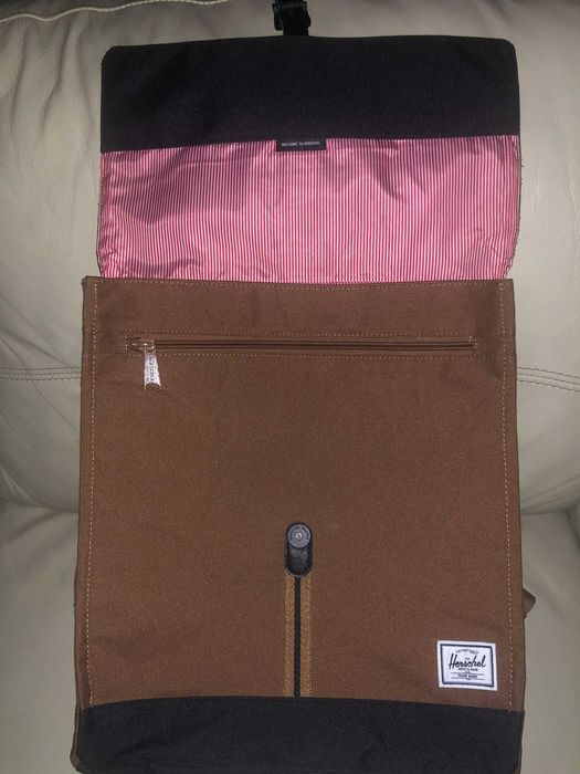 Mochila unissexo Herschel City (NOVA)