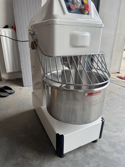 Тістоміс HS-20, спіральний, професійний, 20 л, 2 швидкості !