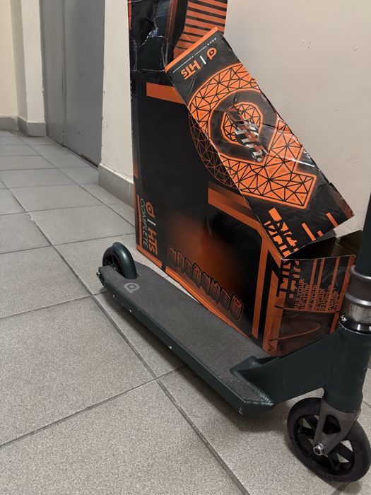 Трюковой самокат District HTS Complete Scooter Litmus