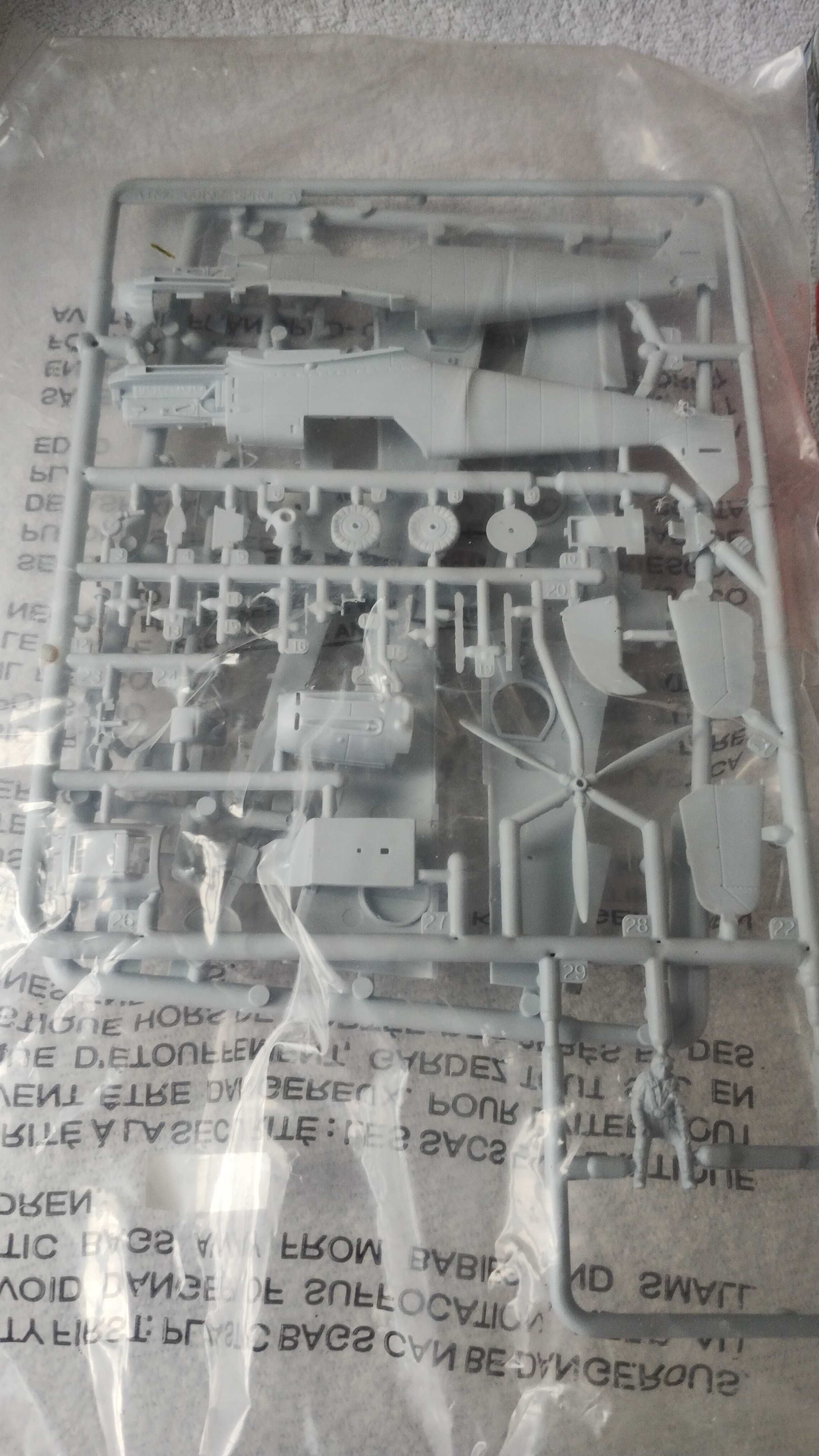 Messerschmitt Bf109E-3 - Model Airfix samolot do sklejania - 1:72