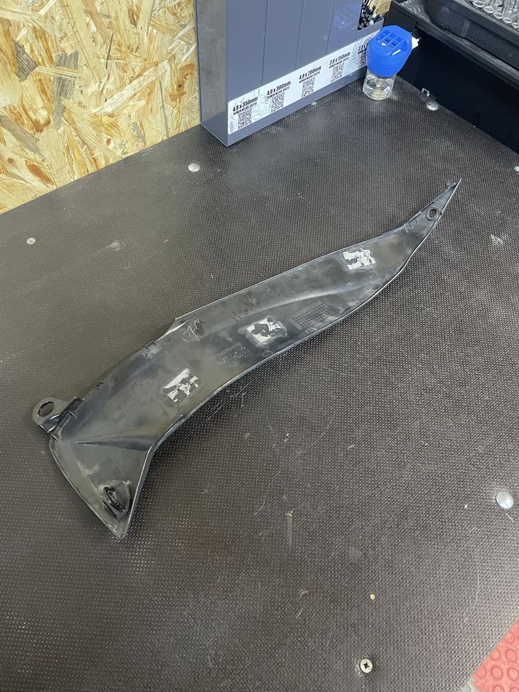 Wypełnienie zbiornika owiewka Suzuki GSXR 1000 K9-L6