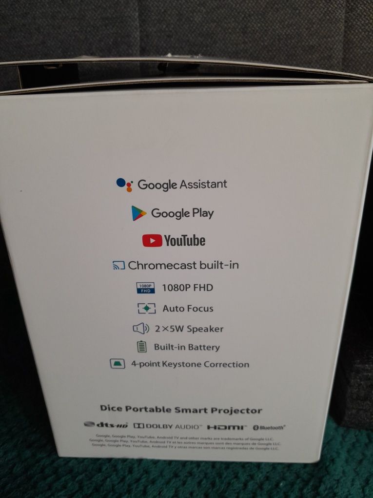 WEMAX Dice Mini przenośny projektor,Smart Android TV 9.0, 700 ANSI