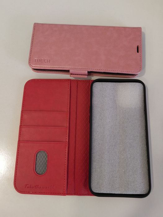 Sprzedam Etui 400szt. Różne.