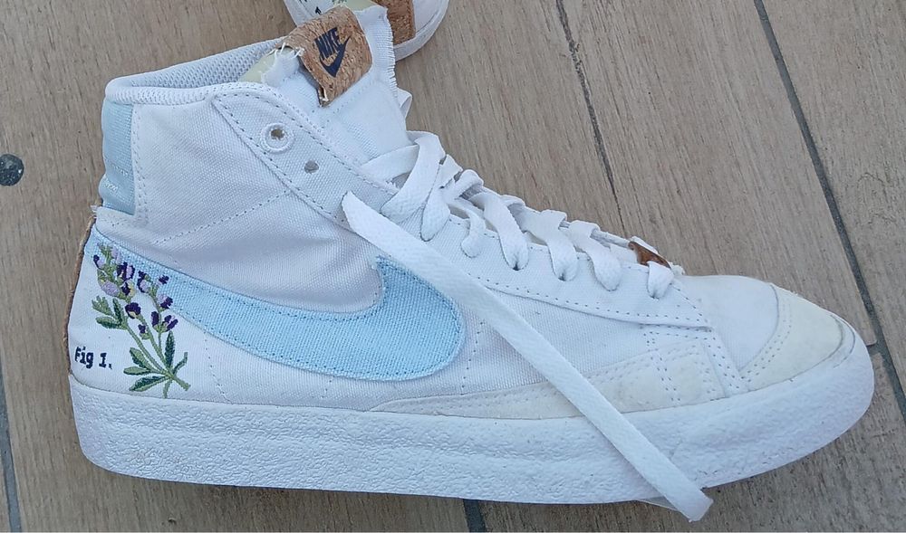 Trampki damskie Nike Blazer Mid '77 SE 'Indigo'