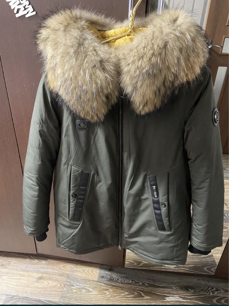 Продам зимову куртку, дуже гарної якості