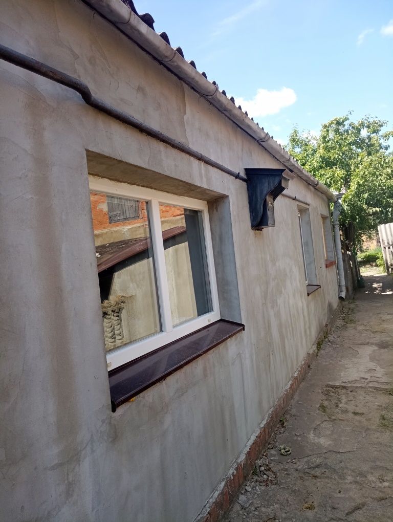 Дім з гаражем та альтанкою!