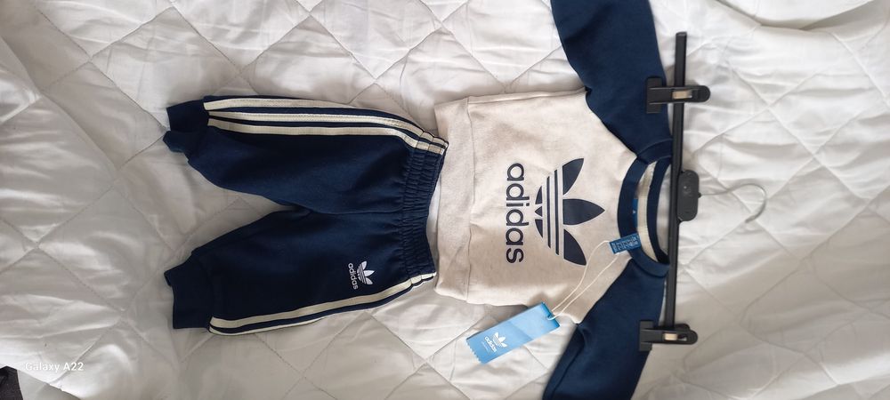 Dres ADIDAS dla dziecka