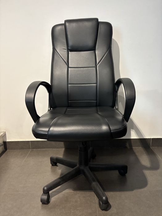 Cadeiras escritório - SUPER bom estado